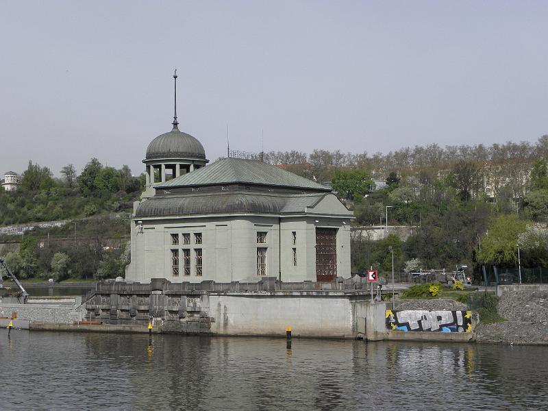 P4250100.JPG