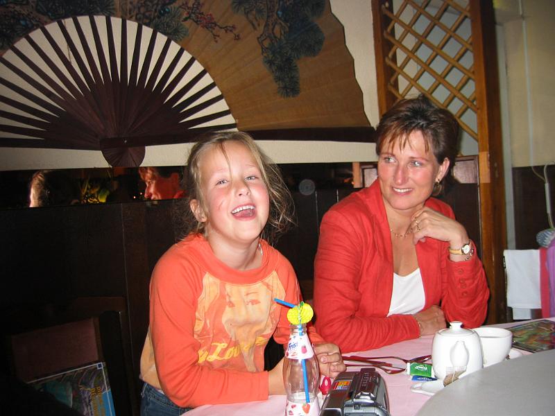 feest moeders vdVeek 105.jpg
