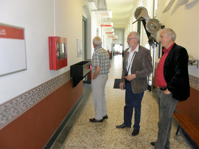 D046.JPG