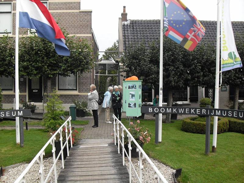 B003.jpg