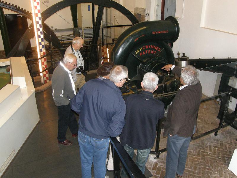 D042.jpg